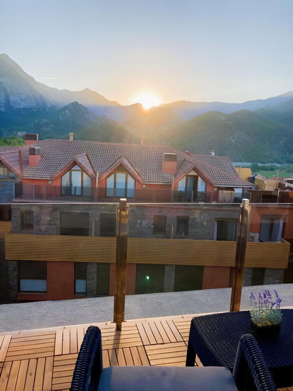 Apartament Duplex Amb Vistes Al Pirineu Catala Coll de Nargó Eksteriør bilde