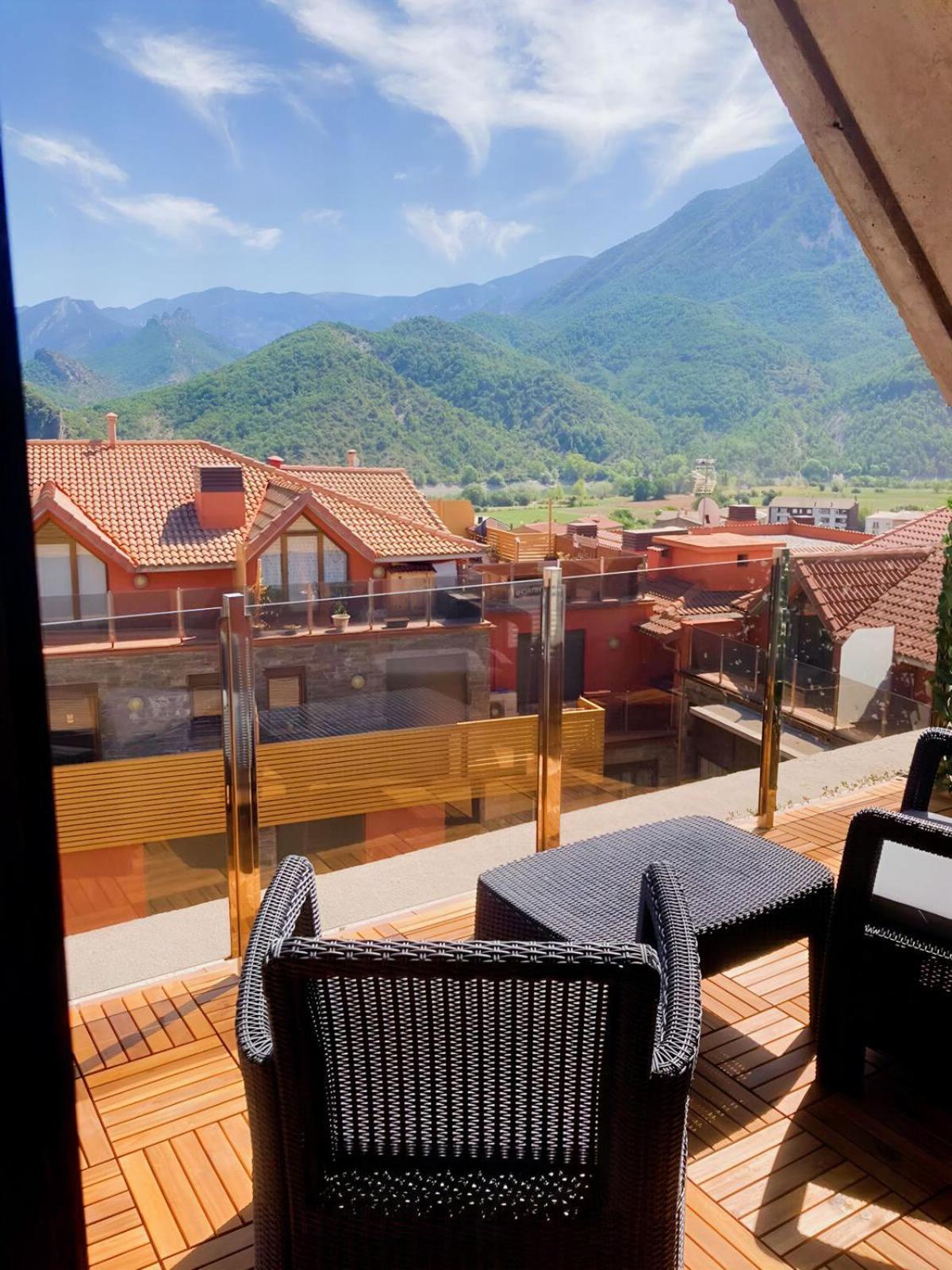 Apartament Duplex Amb Vistes Al Pirineu Catala Coll de Nargó Eksteriør bilde